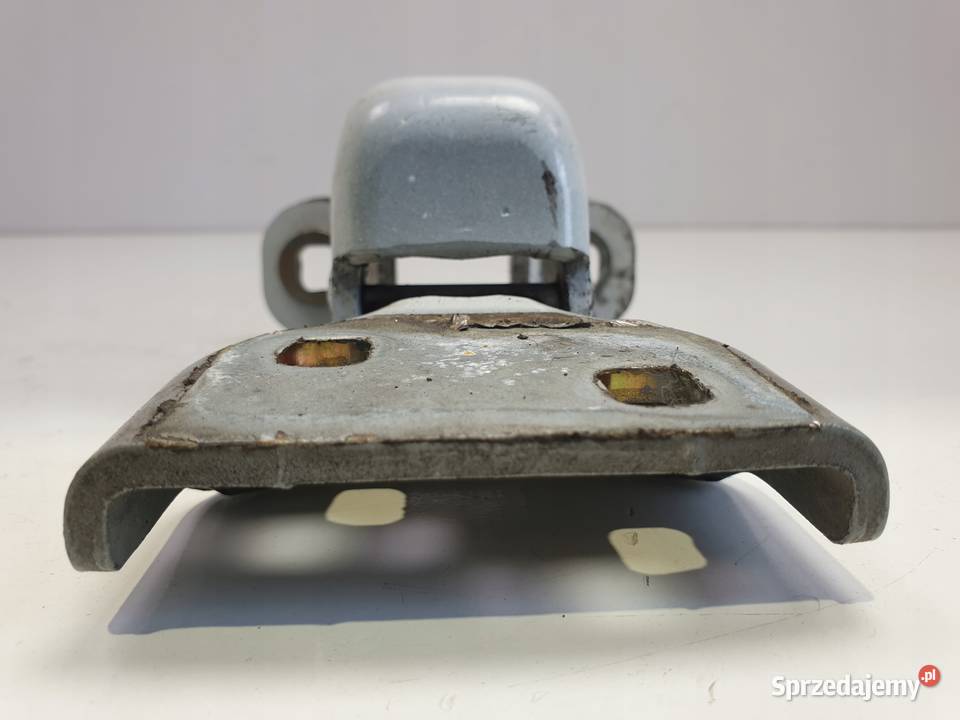 Nissan Primastar PRZEDNI PRAWY ZAWIAS DRZWI Rudka