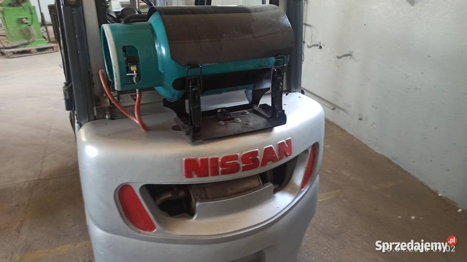 wózek widłowy gaz 15 tony nissan 2003 stan igła Kłodawa sprzedam