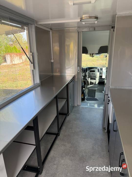 Food Truck samochód gastronomiczny Koło