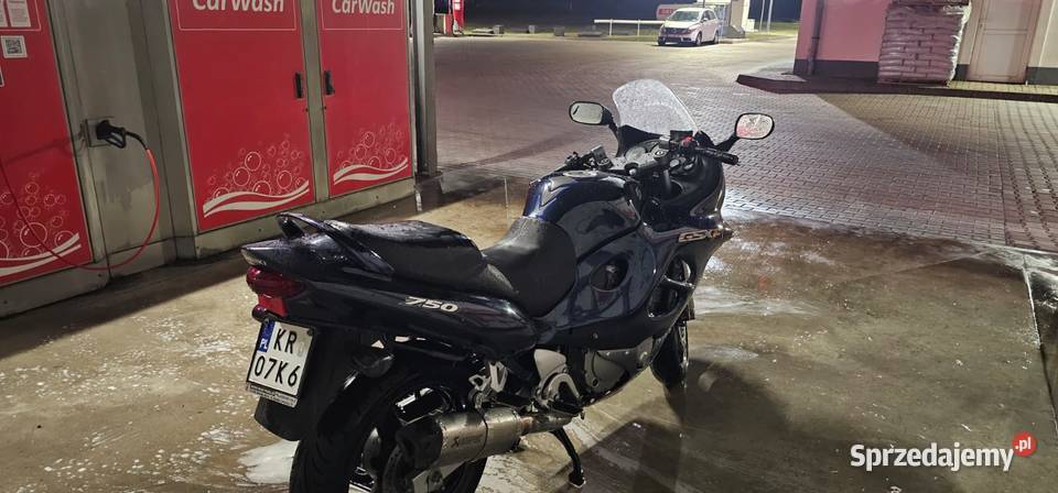 Sprzedam motor nieuszkodzony małopolskie Kraków