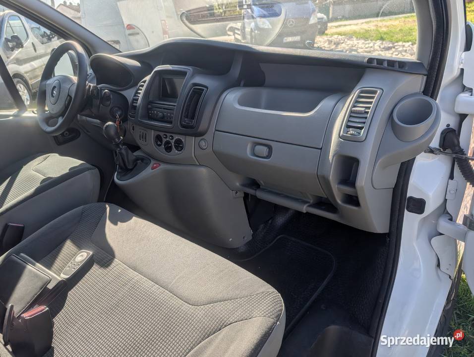 Opel Vivaro 20 CDTI LONG L2 dużym serwisie FV manualna Góra Kalwaria