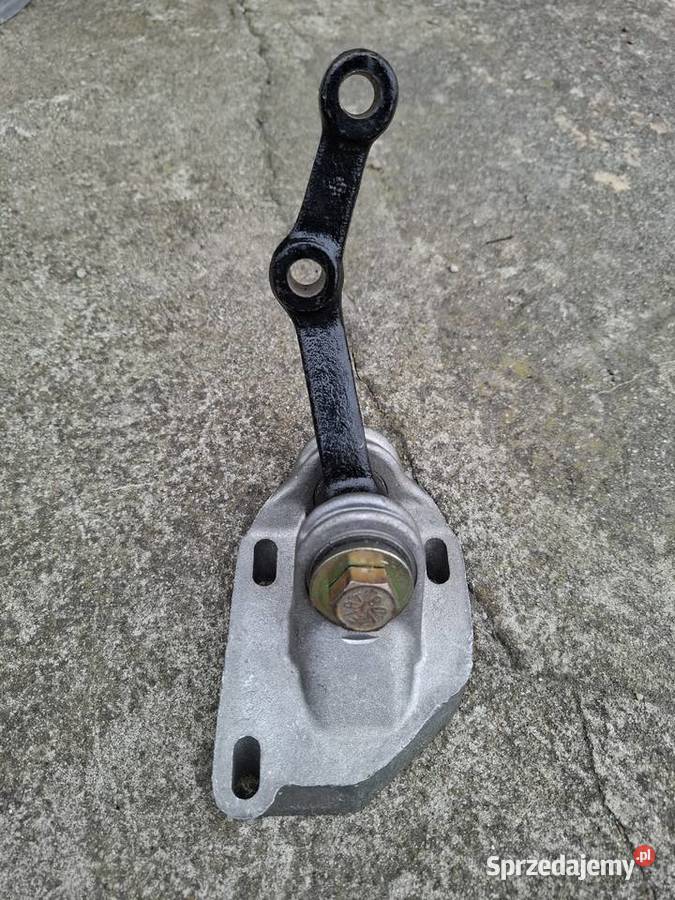 Fiat 126p wspornik drążków kierowniczych osobowe mazowieckie Zaborówek
