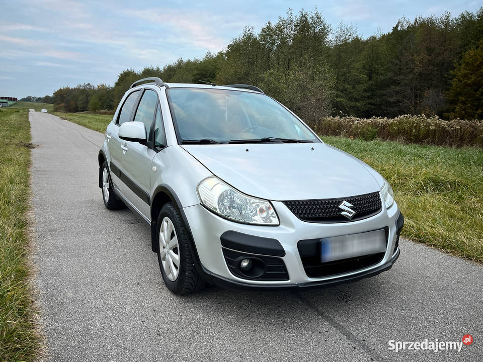 Suzuki SX4 Automat Ostatni serwis w 2023 Potwierdzony przebieg