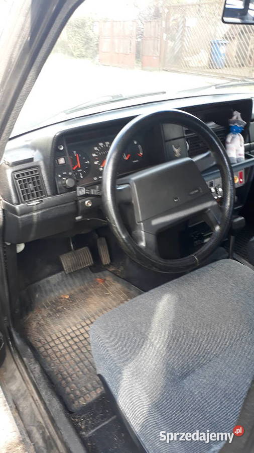 Piękne i szybkie volvo 240 automat