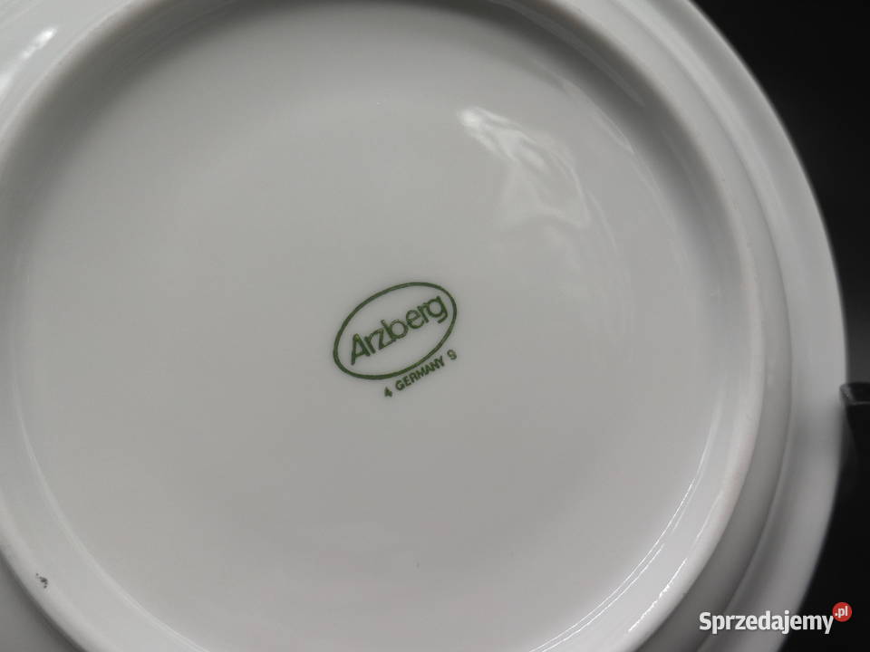 Porcelanowa filiżanka z podstawką Arzberg