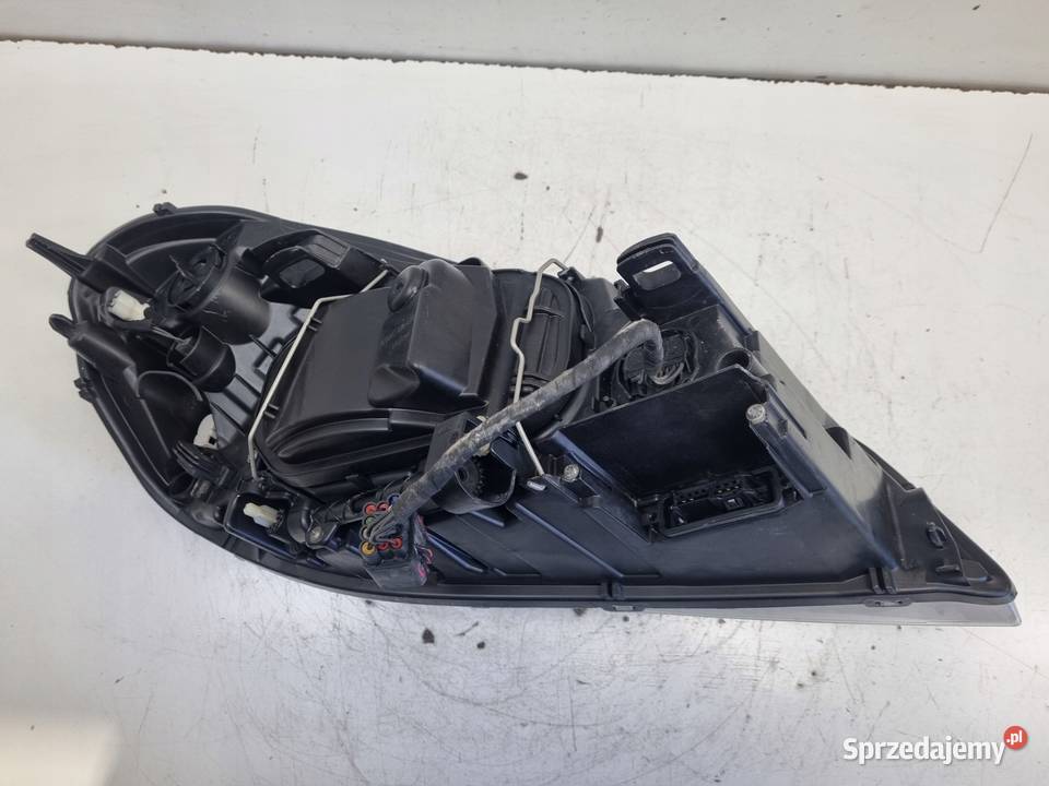 LAMPA LEWA Volvo XC60 PRZEDNIA LEWY PRZÓD XENON Rudka sprzedam