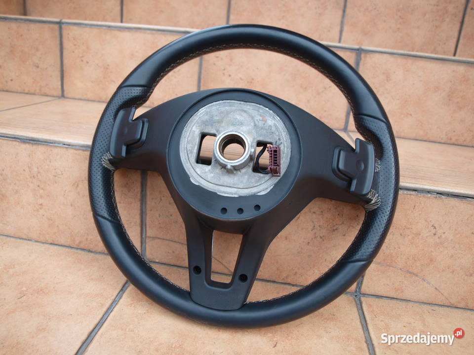 Mercedes C klasa W204 kierownica skóra łopatki sprzedam