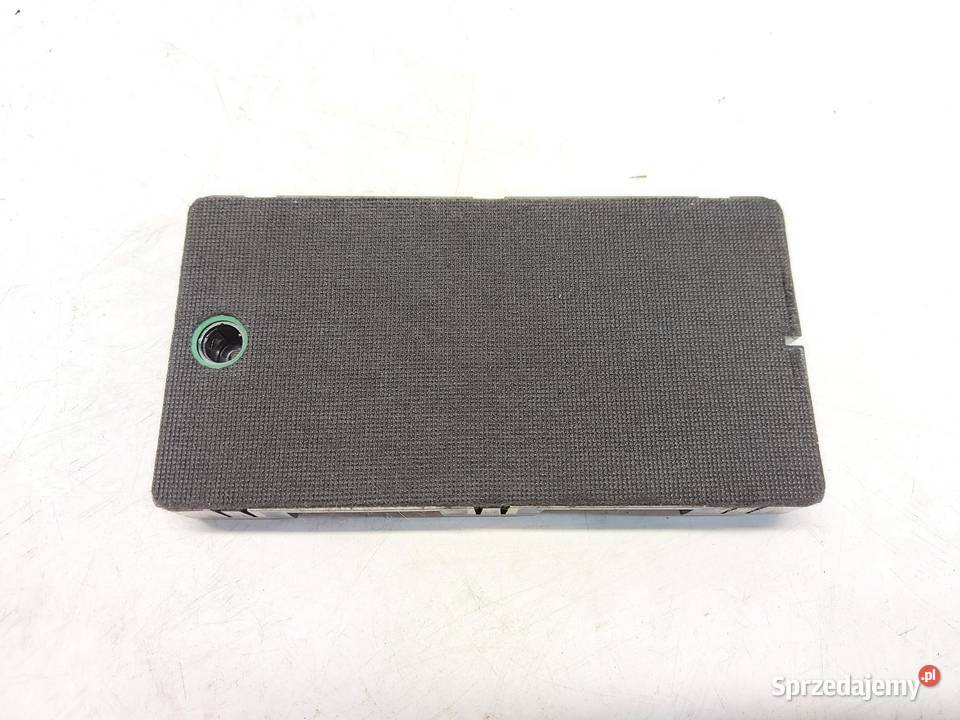 Porsche Taycan GTS 9J1 2023r Ładowarka Motoryzacja