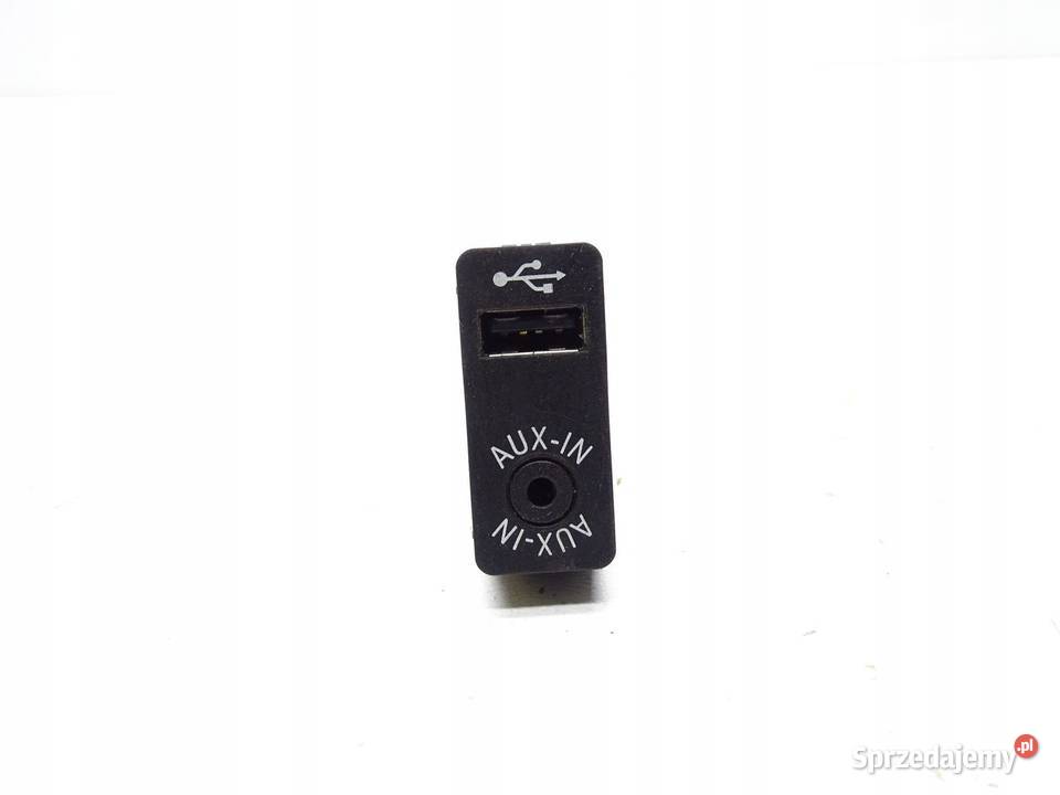 GNIAZDO WEJŚCIE PORT AUX USB BMW F20 F21 F30 F31 osobowe