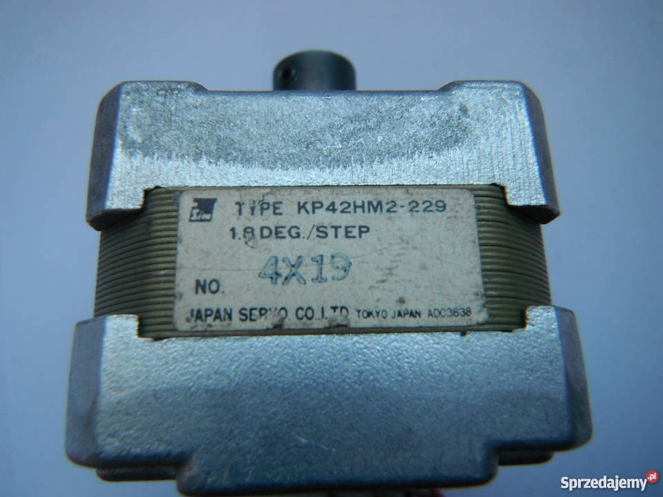 KP42HM2229 Japan Servo motor 18Degstep 4x19 Części i akcesoria Chlewiska