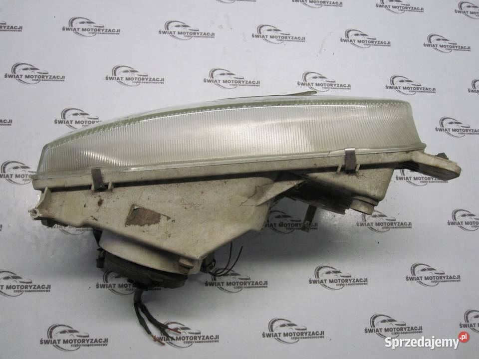 NISSAN VANETTE E 02r lampa lewa przód ANGLIK