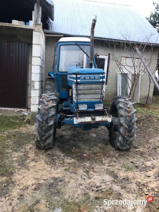 Ciągnik rolniczy ford Napęd 4x4 Rozkopaczew