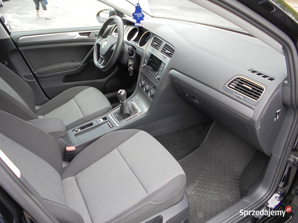 Volkswagen Golf 12 TSI BlueMotion Technology Hatchback