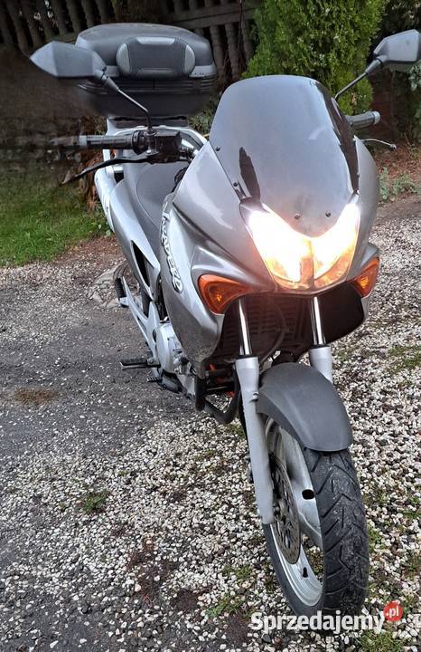 Honda Varadero 125 125cm3 Lędziny sprzedam