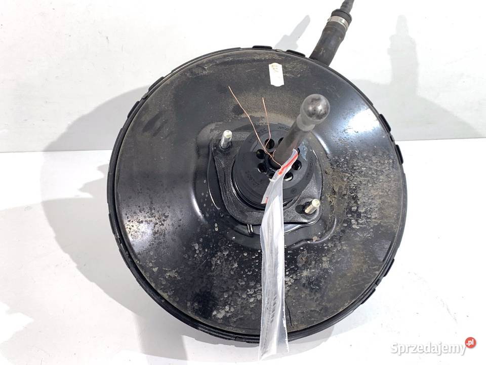 SERWO HAMULCOWE OPEL MERIVA B 13257628 Minivan