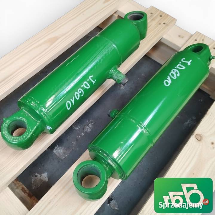 Siłownik hydrauliczny podnośnika AH144386 John Wilkowo sprzedam