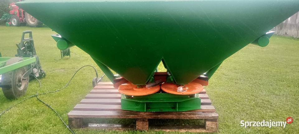 Rozsiewacz nawozów Amazon Maszyny rolnicze Cieszanów