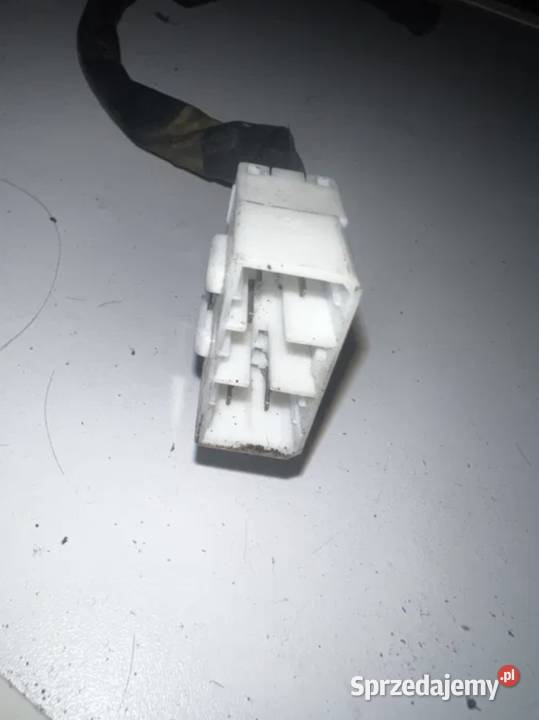 przełącznik zapłonu starter prawy TRIUMPH TIGER Ostrzeszów sprzedam