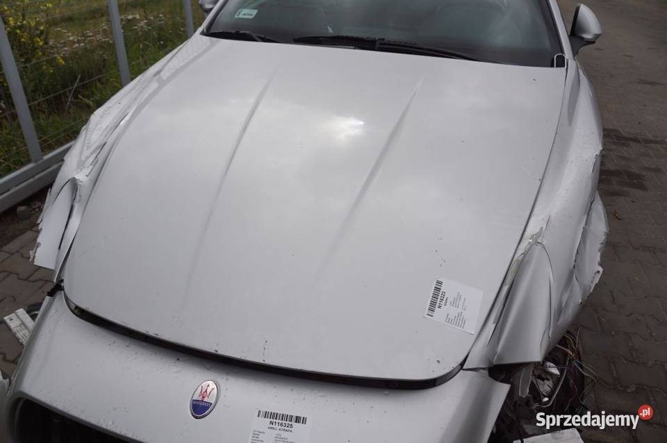 GRIGIO TOURING QUATTROPORTE MASKA 2013