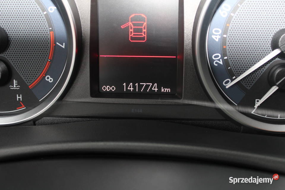 Toyota Auris II 2015r 16 Benz Polski salon Stan Rumia sprzedam