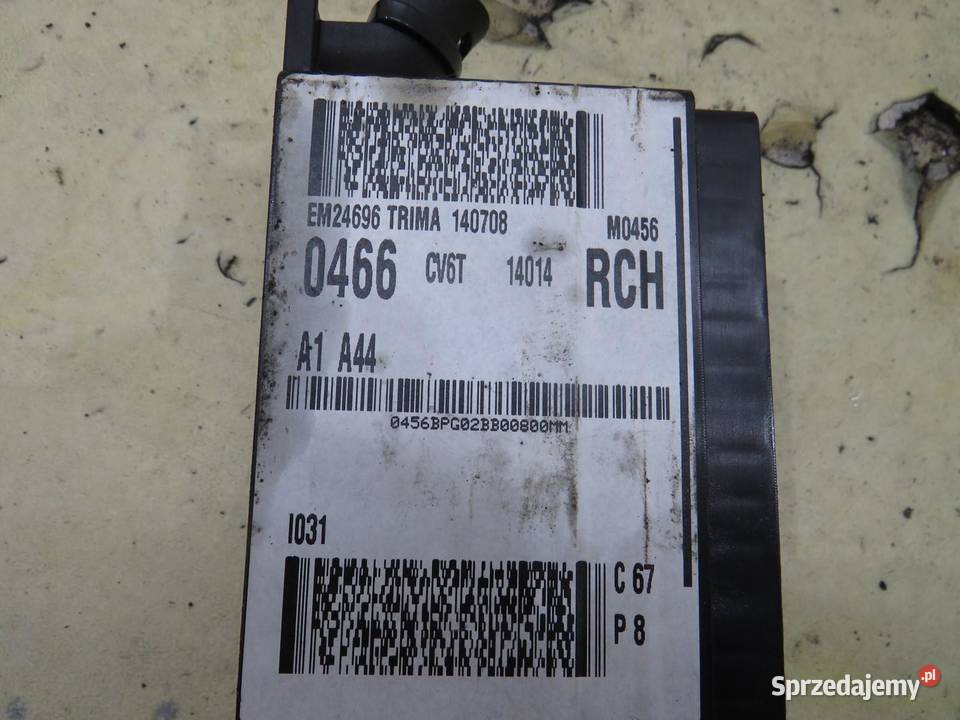 OBUDOWA SKRZYNKA BEZPIECZNIKÓW FORD KUGA MK2 osobowe