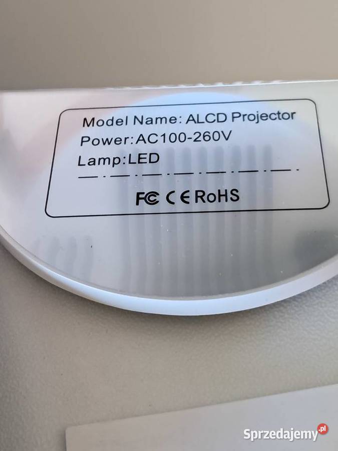 nowy projektor HY300 WIFI uszkodzone pudełko świętokrzyskie Sandomierz