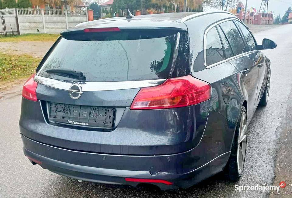 OPEL INSIGNIA A KOMBI KLAPA TYŁ CAŁA DO osobowe Radom sprzedam