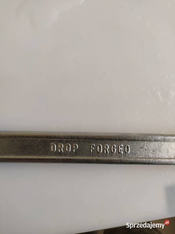 Klucz płasko oczkowy Drop Forged 30 mm