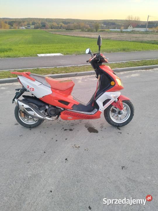 Sprzedam skuter Romet 717 nieuszkodzony Lechów