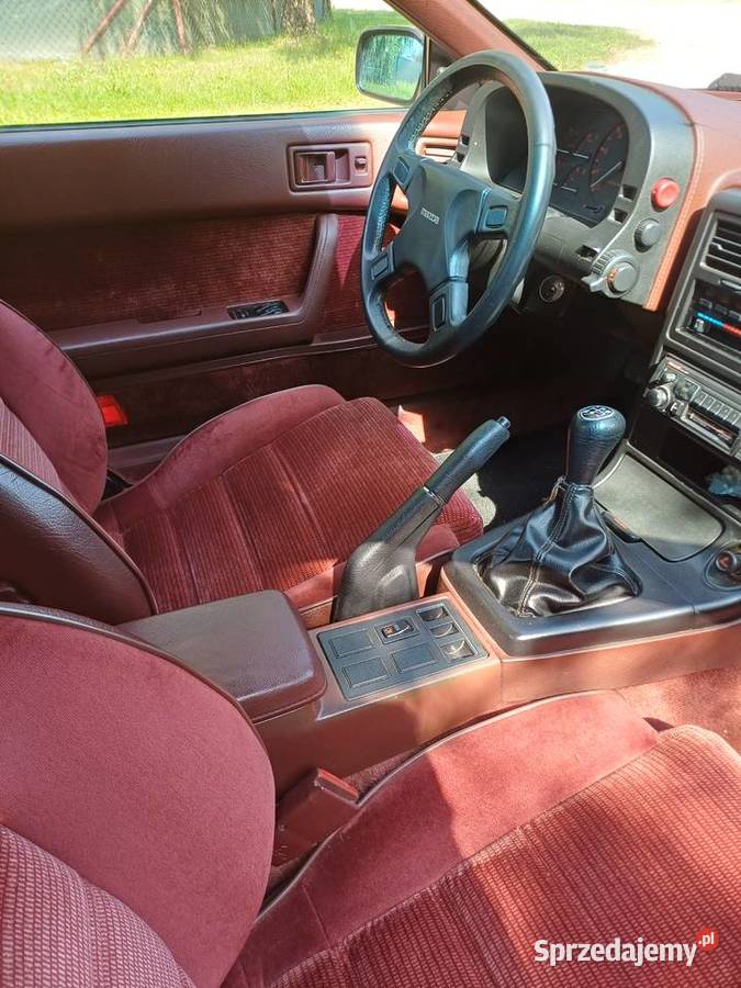 Sprzedam wzorowego klasyka jakim jest Mazda RX7 144780km Elbląg
