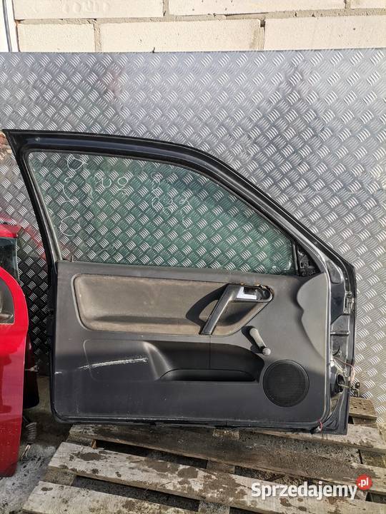 Drzwi Lewe Przód Volkswagen Polo 3D Wisznice sprzedam