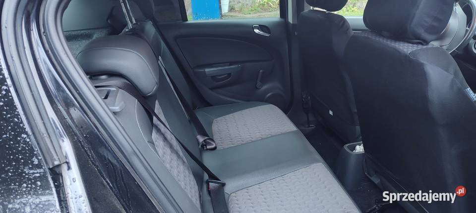 Opel Corsa D 2011 benzyna benzyna Wystok
