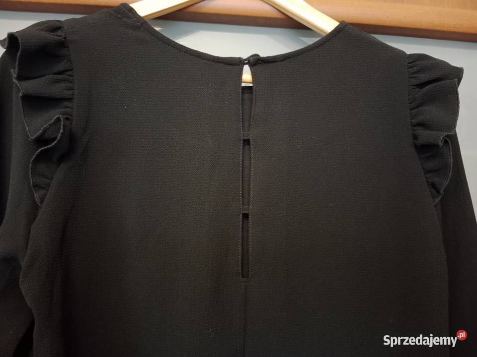 czarna sukienka mini HM Poznań