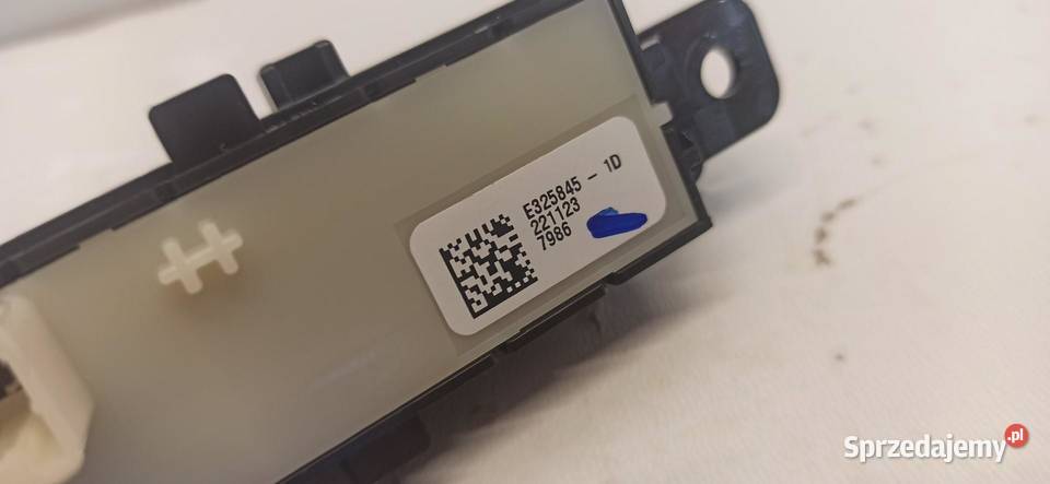 DACIA SANDERO STEPWAY III PANEL STEROWNIA Panele sterowania, przełączniki