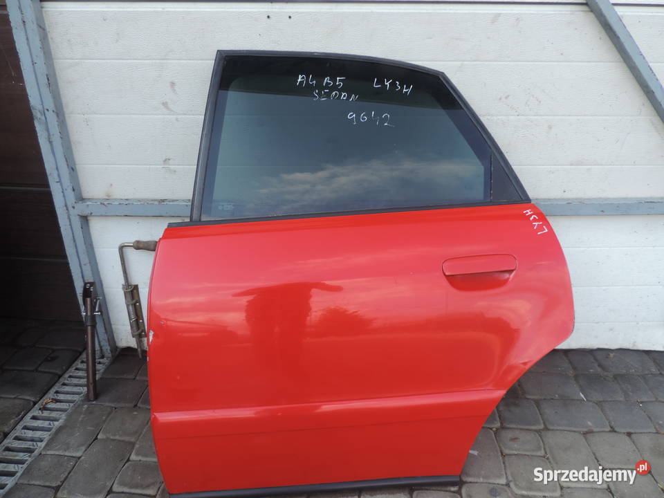 Drzwi lewy tył przednie Audi A4 B5 sedan LY3H Części Nowy Sącz
