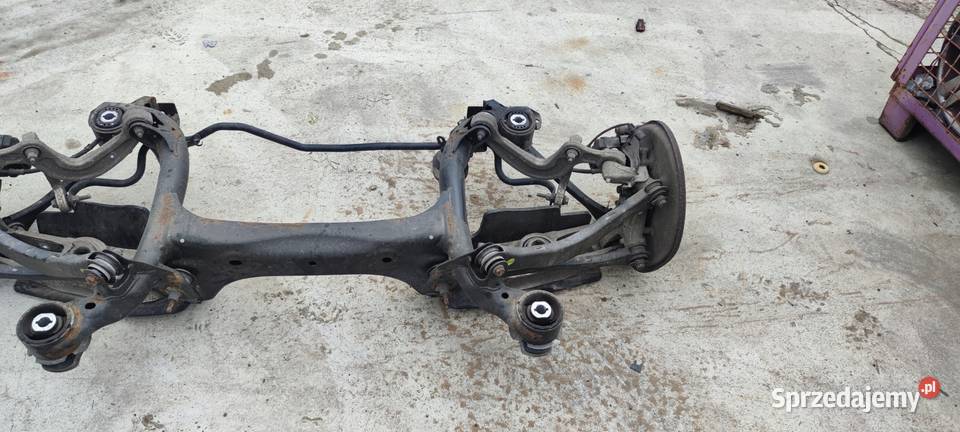 SANKI WÓZEK TYŁ AUDI A4 B9 A5 8W0505235AG SEDAN Przystajń