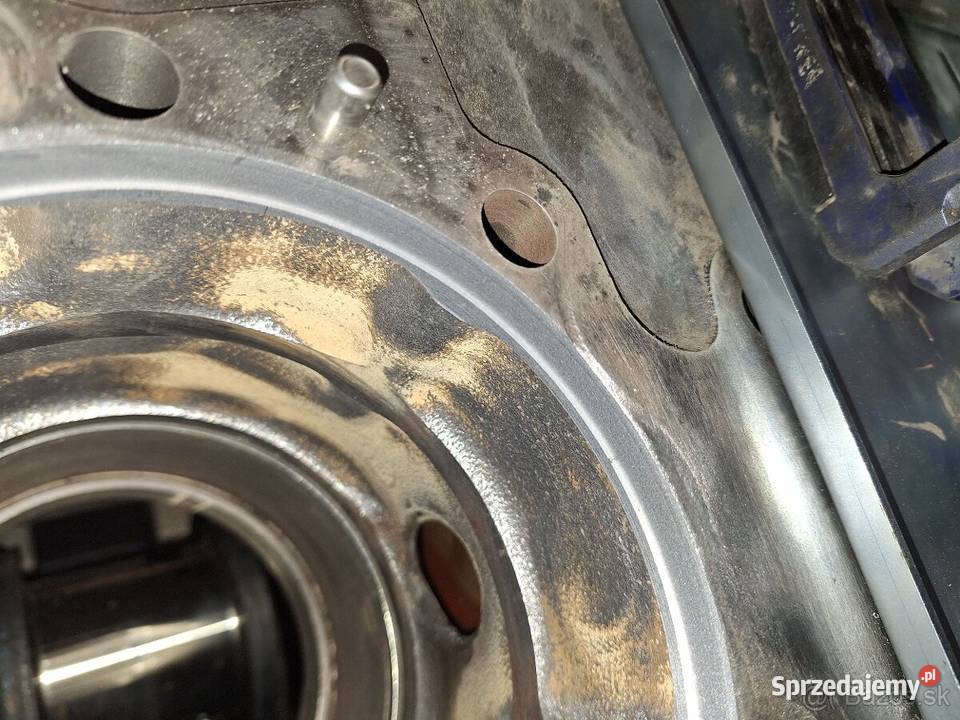 Frezarka do bloków silników SCANIA