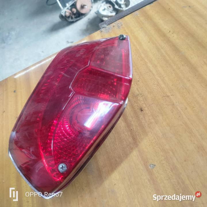 Tylna lampa skuter motobi Łubno