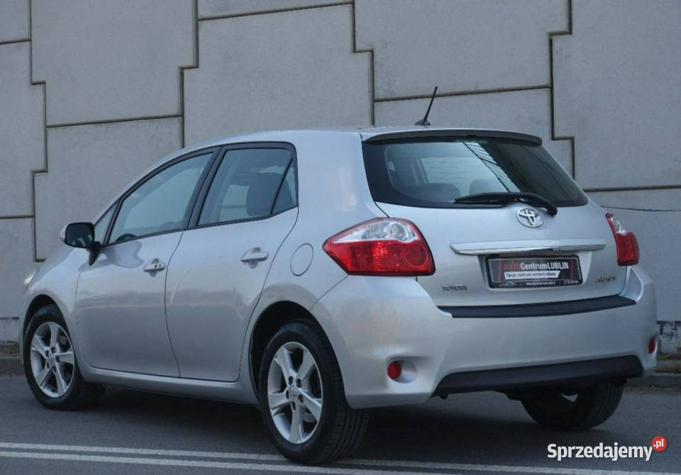 Toyota Auris 16 Ben132Lift lakier metallic Samochody osobowe Lublin