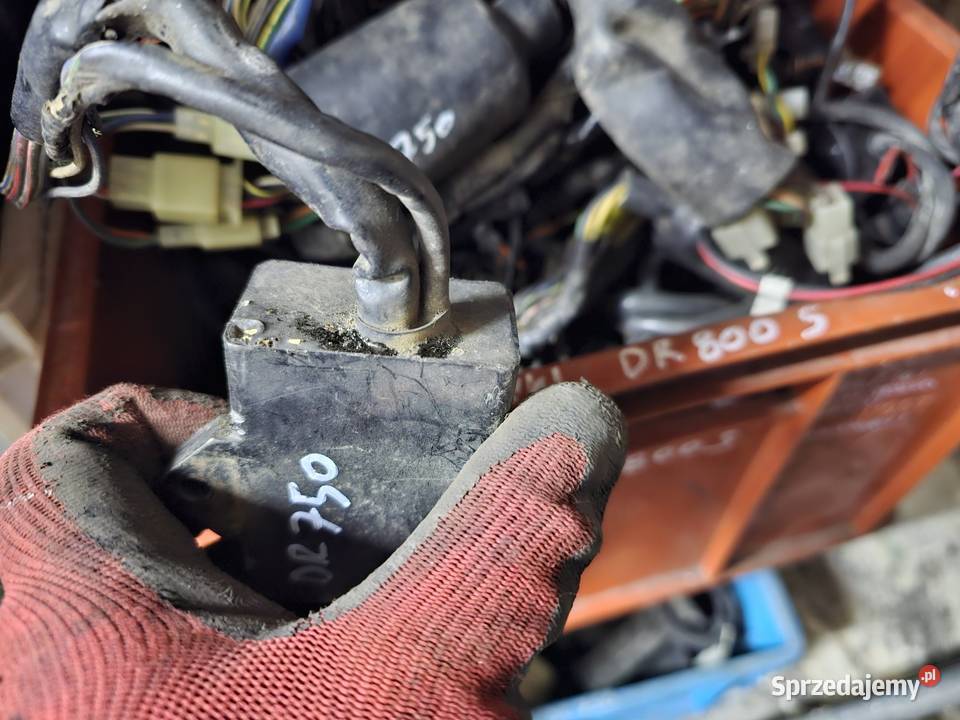 Suzuki DR 800 DR 750 moduł zapłonowy sterownik dolnośląskie Jelenia Góra sprzedam