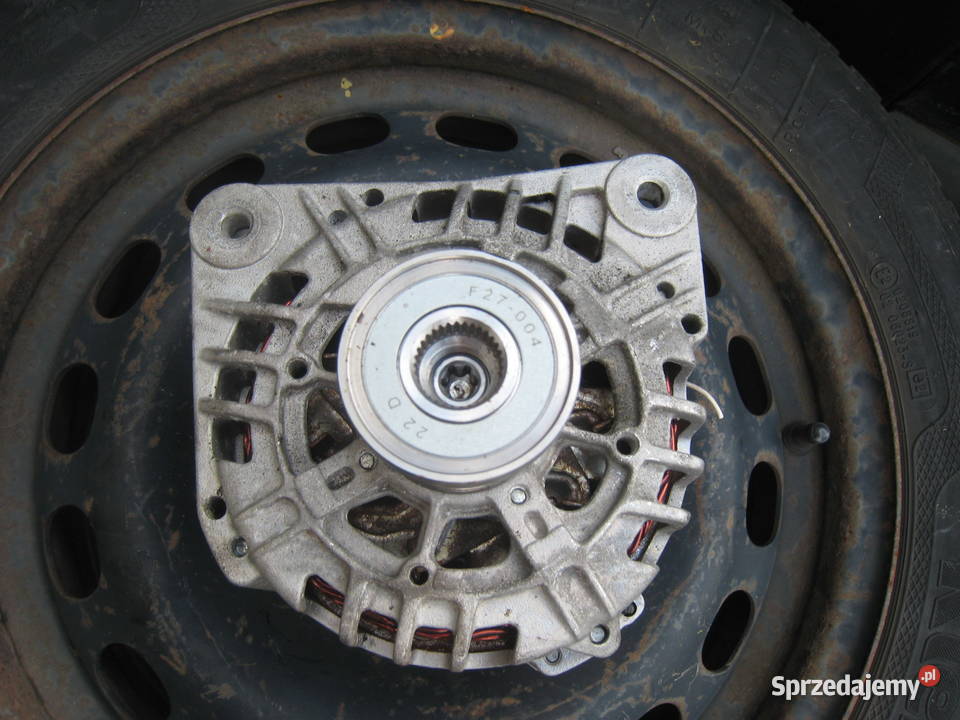 Alternator Volvo s40 v40 19 TD DCI 102115 0004 Kraków