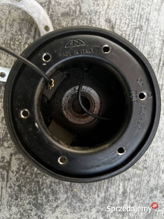 Naba do kierownic sportowych Italvolanti Momo sprzedam