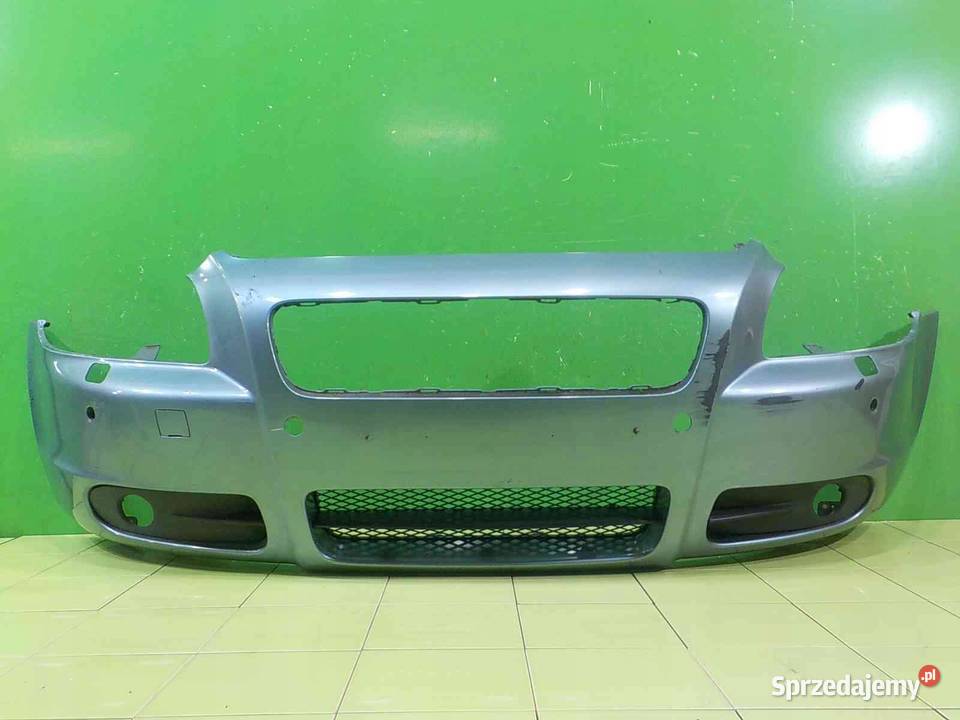 VOLVO C70 II 24 B 06r 2D zderzak przod Suków