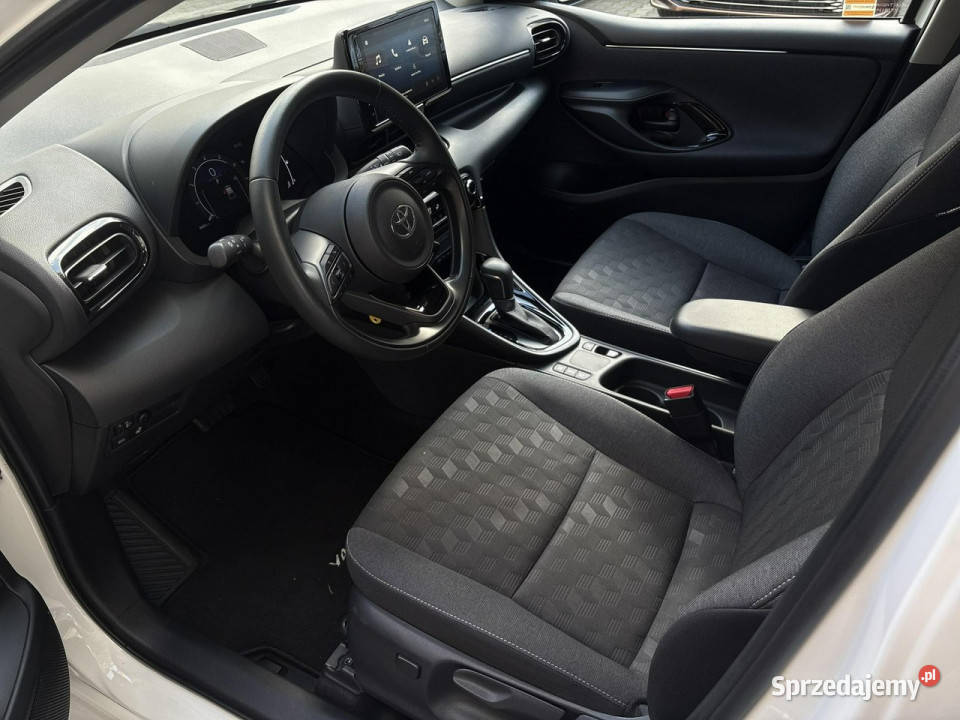 Toyota Yaris 15 Hybrid 116 STYLE salon Polska Warszawa