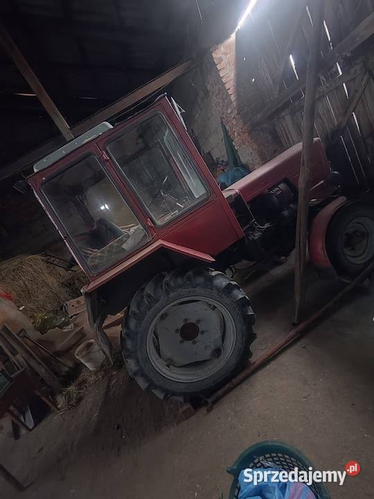 Ciągnik T25 uszkodzony Rolnictwo Kutno