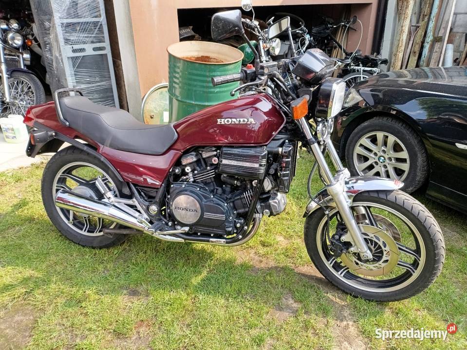 Honda VF 750 S Sabre szwajcar benzyna Janów Lubelski