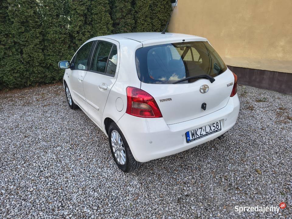 TOYOTA YARIS nieuszkodzony mazowieckie Magnuszew sprzedam