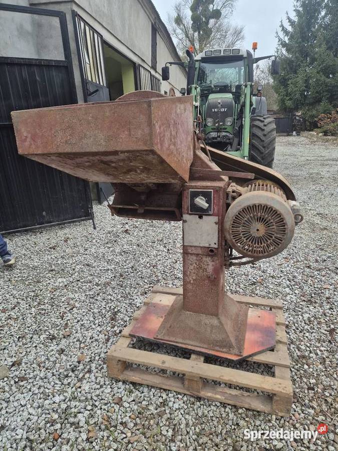 Śrutownik bijakowy Kleszczewo sprzedam