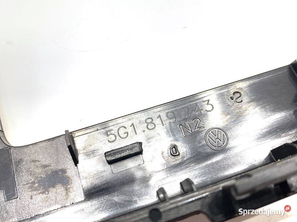 KRATKA NAWIEWU PRZÓD ŚRODKOWA VW GOLF VII