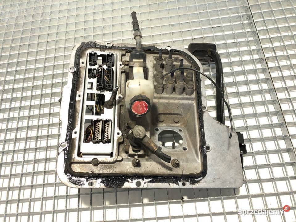 PODSTAWA PEDAŁÓW VOLVO FM7 9801 73 250 ciężarowe